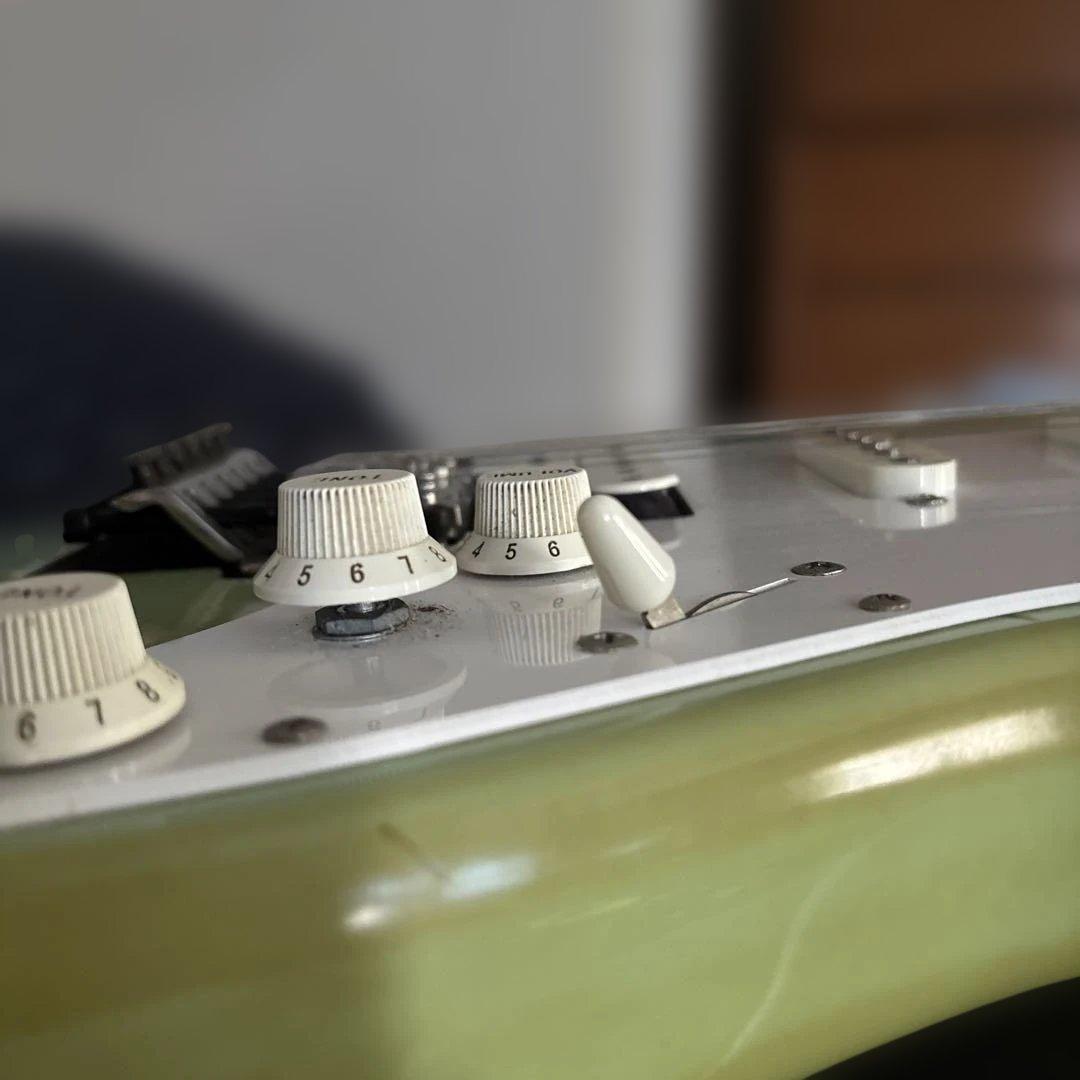Fender JAPANストラトキャスター ＳＴＲ？フジゲン製ハードケース付き。