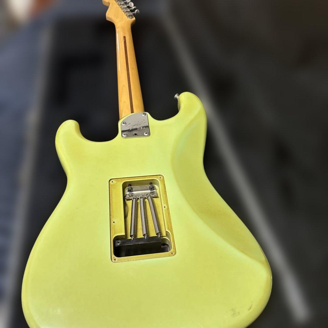 Fender JAPANストラトキャスター ＳＴＲ？フジゲン製ハードケース付き。