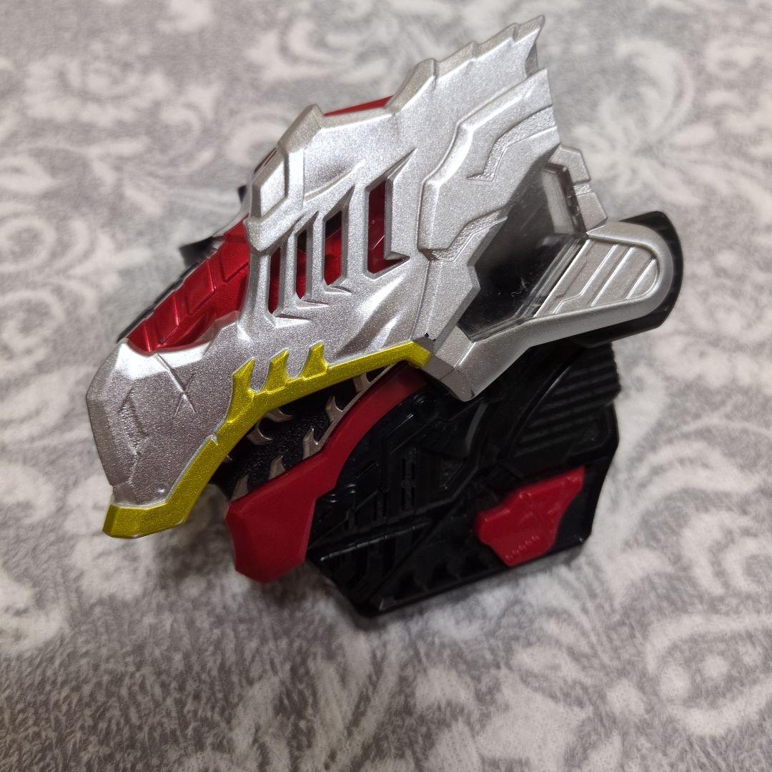 DX リュウソウジャー　武器　リュウソウカリバー　リュウソウル　ゴジュウジャー
