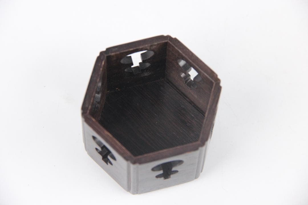 昇斎　作　鉄刀木 葫蘆形透かし 莨入 茶入　共箱 ED1-8
