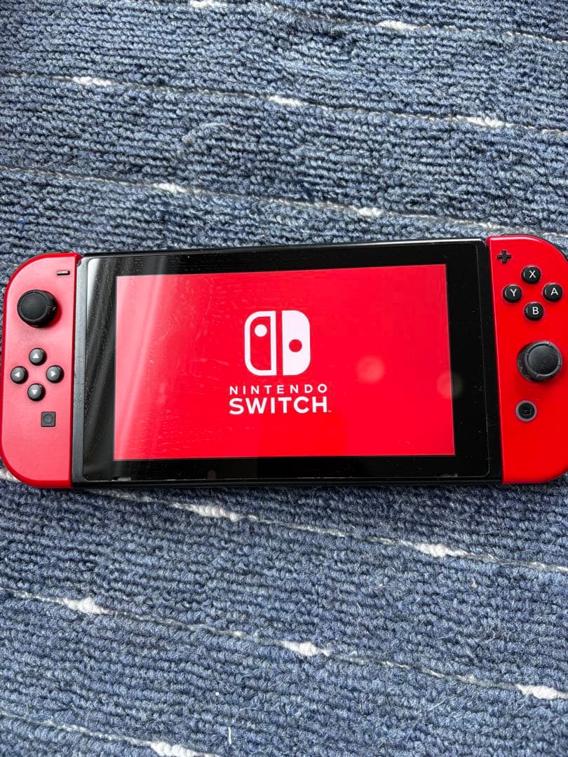Nintendo Switch 本体 赤