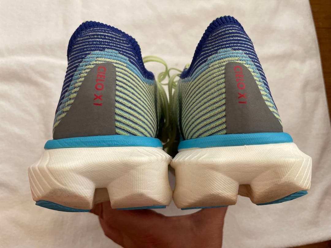 HOKAONEONE (ホカオネオネ) CIELO X1 ブルー×黄緑 28cm