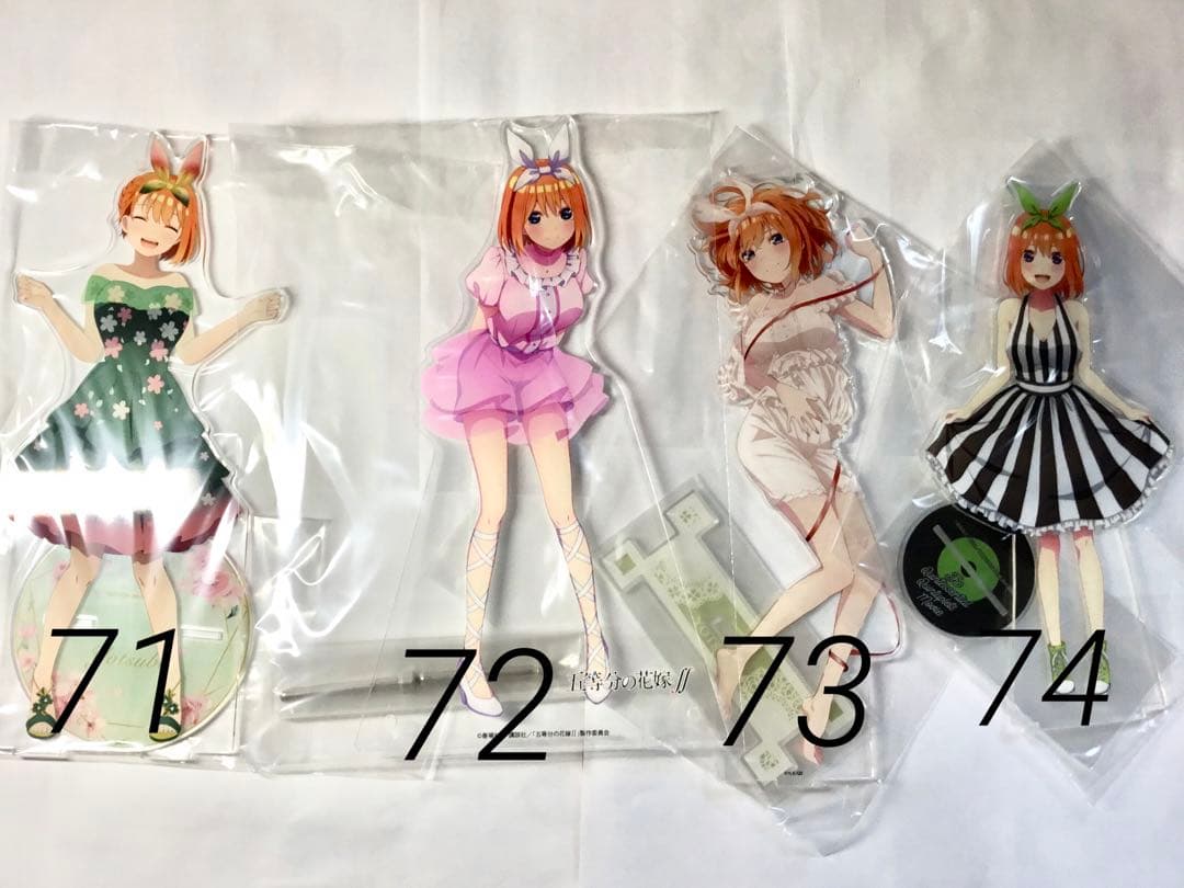 五等分の花嫁　アクリルスタンド　四葉　72個　まとめ売り