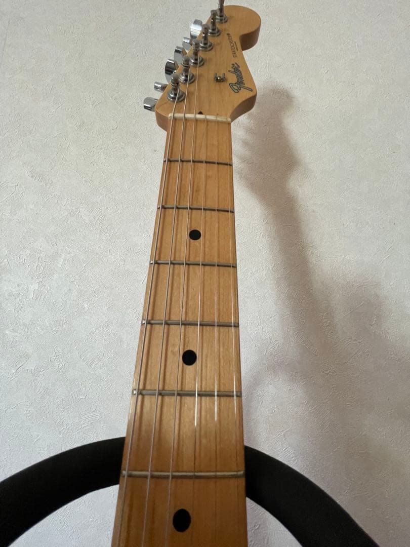 Fender Stratocaster エレキギター フェンダー　ストラト
