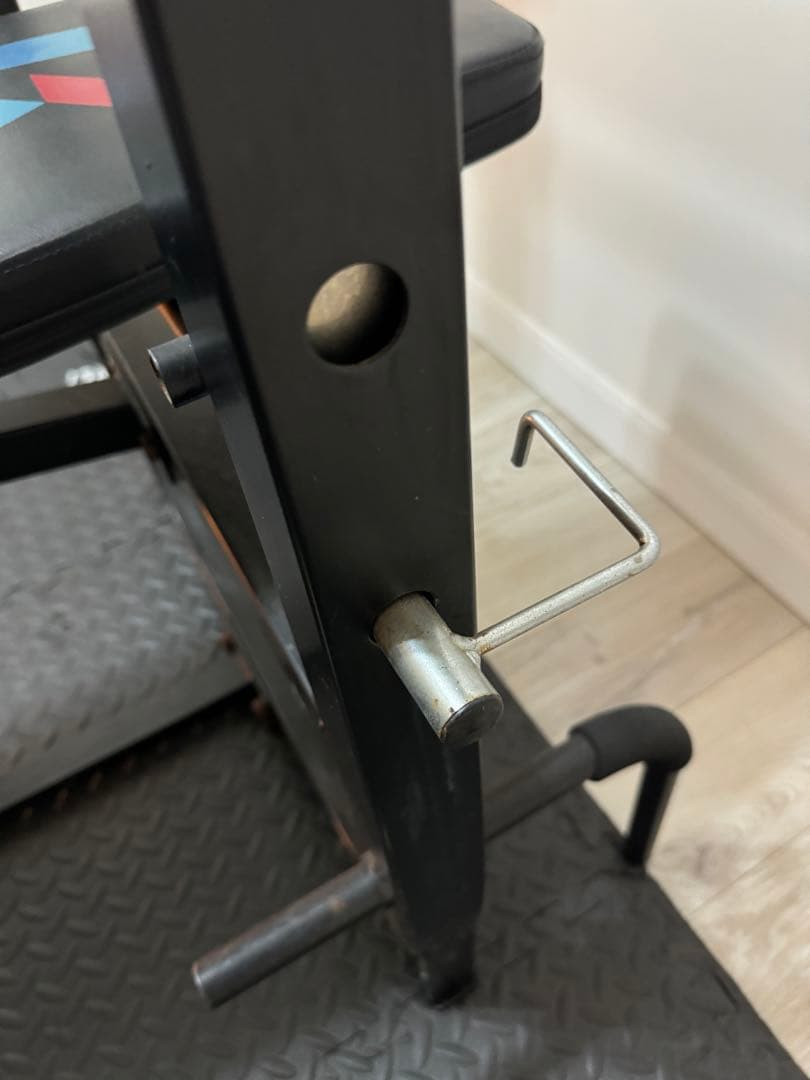 FIGHTING ROADベンチプレス　トレーニングベンチ バーベル付き
