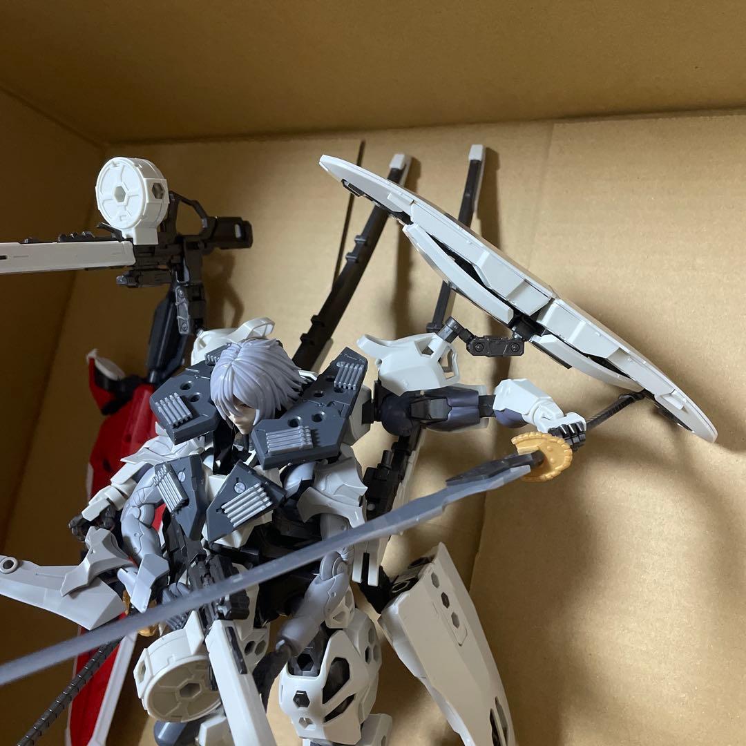 ジルコニアブイトール　ミキシングジャンク品　完成品　ヘキサギア　メガロマリア