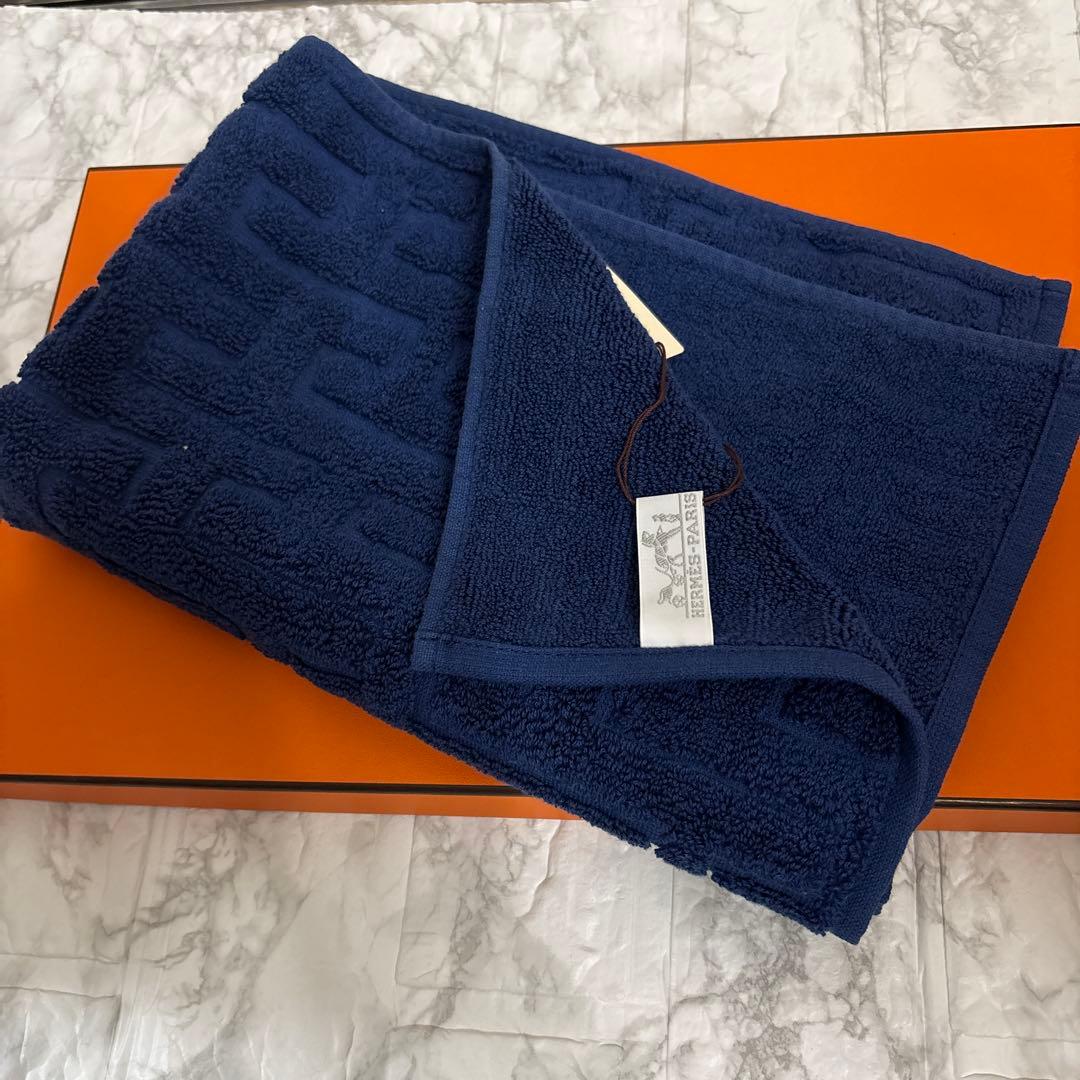 美品　HERMES エルメス タオル2セット　オレンジ&ブルー　箱付き