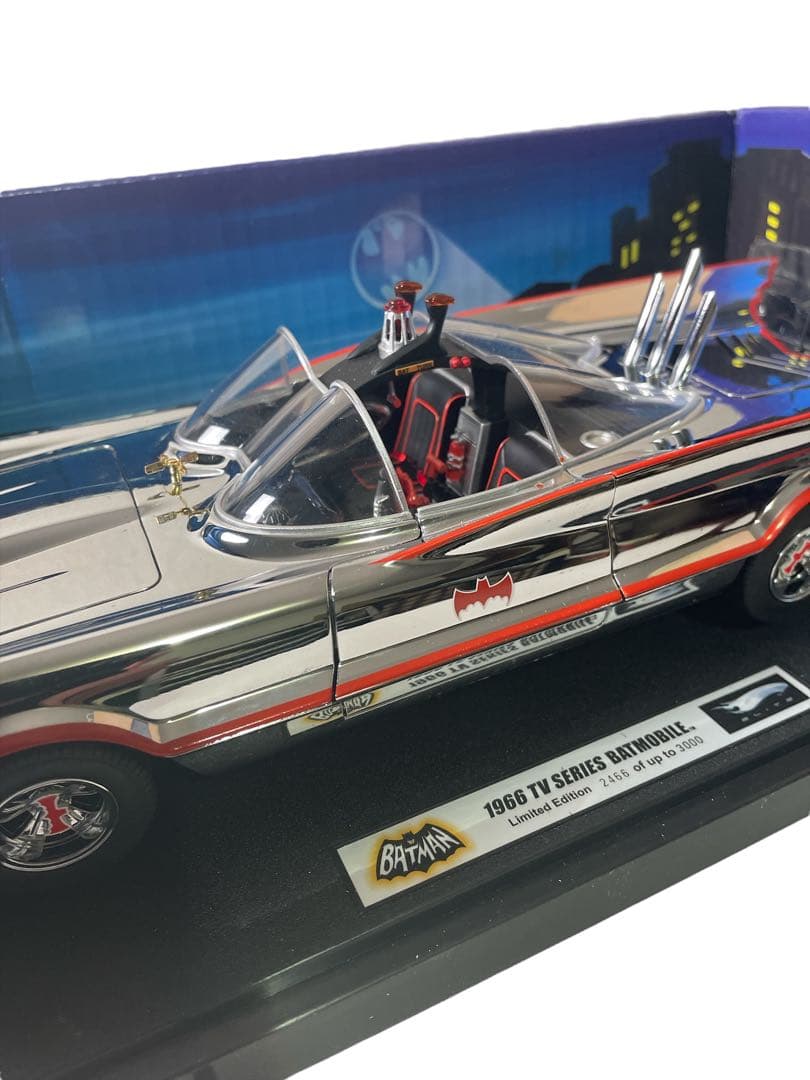 限定3000台　MATTEL 1/18 エリート バットモービル シルバーメッキ