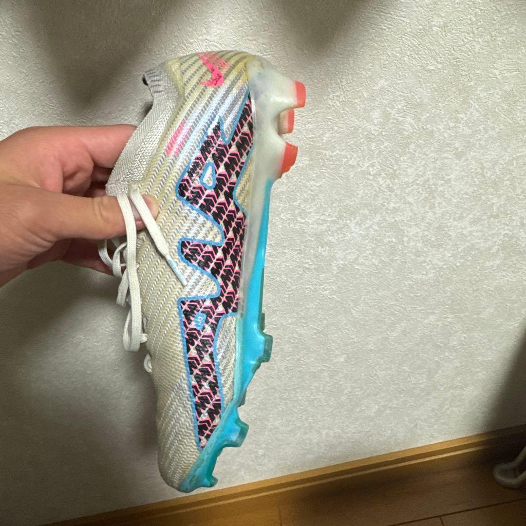 ナイキティエンポ10FGマーキュリアル15FG 2足とも26.0 センチ