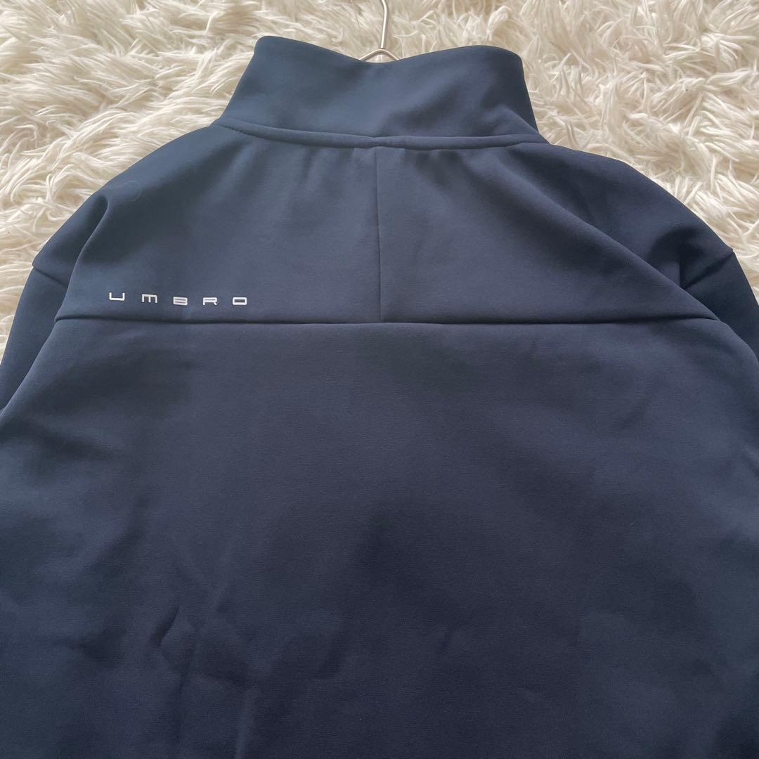 umbro タグ付き　美品　ジャージ　上下　セットアップ