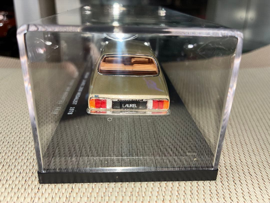 LA-X 1/43 日産ローレル2D HT 2800メダリスト