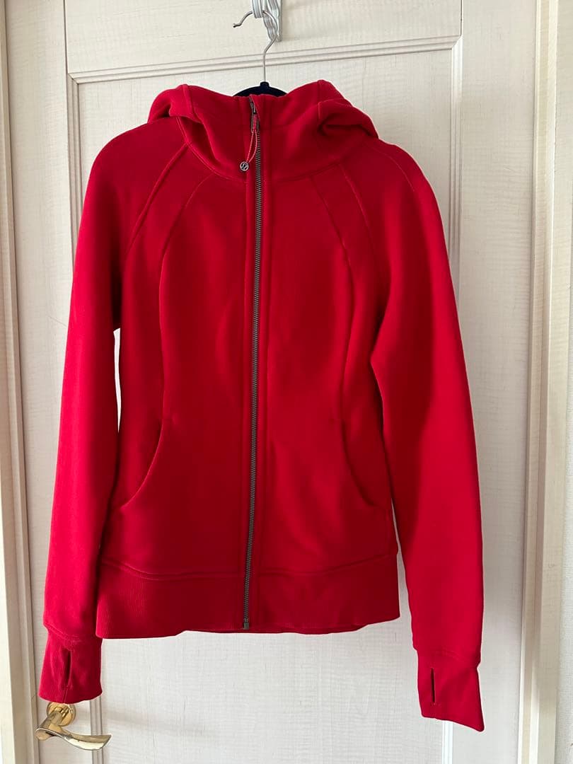 lululemon Scuba フルジップフーディ 赤