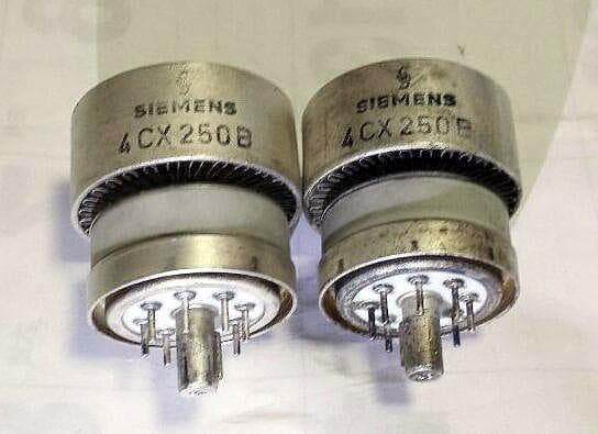 未使用　4CX250B 　ドイツSISMENS 製　K-571