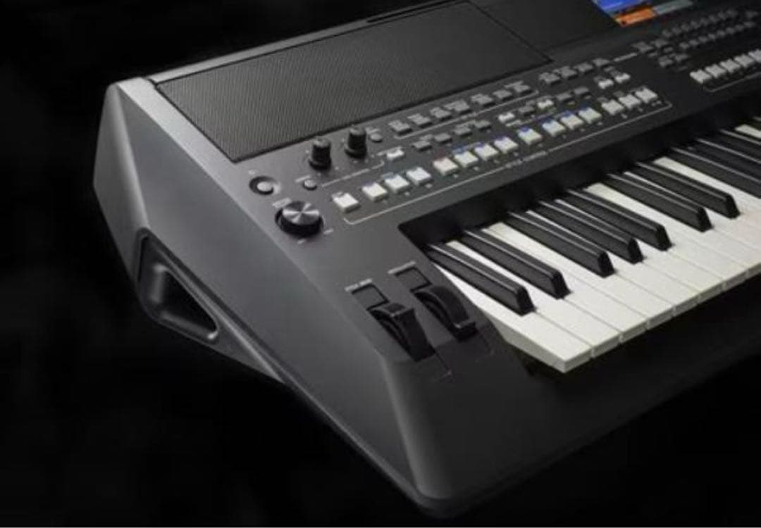 新品・未使用　YAMAHA PSR-SX600 電子キーボード