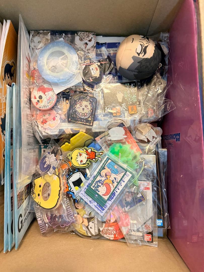 アニメグッズ ノンジャンル 雑貨　鬼滅の刃大量　まとめ売り 200点以上