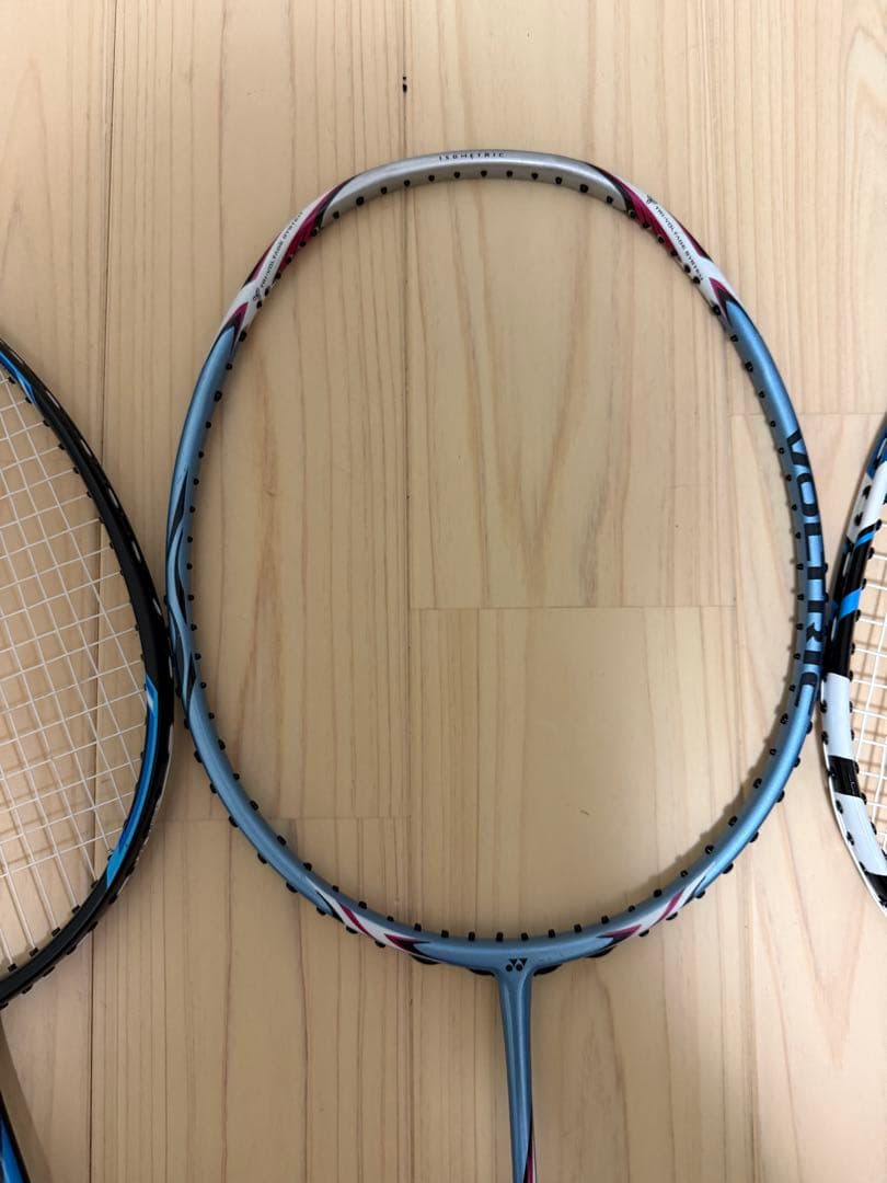 【最安値】バドミントンラケット3本セットケース付き！