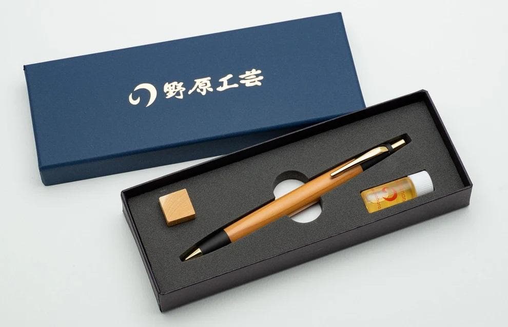 新品 未使用 未開封 野原公房 櫟（イチイ）のシャープペンシル シルバー