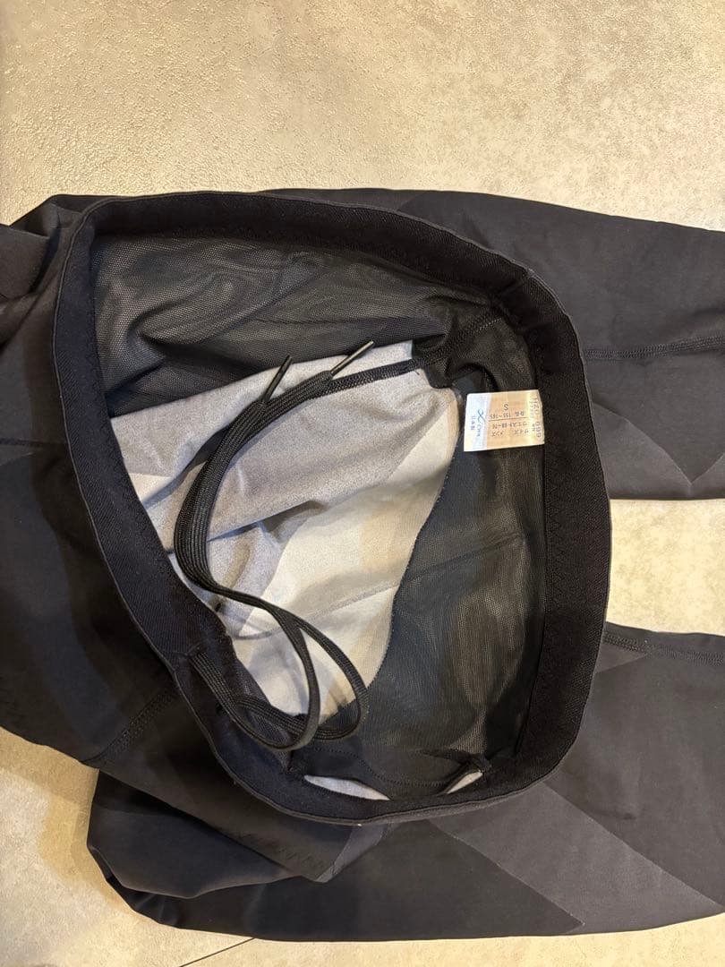 CW-X スポーツタイツ ブラック ジェネレーター 2.0 HZO699 BL