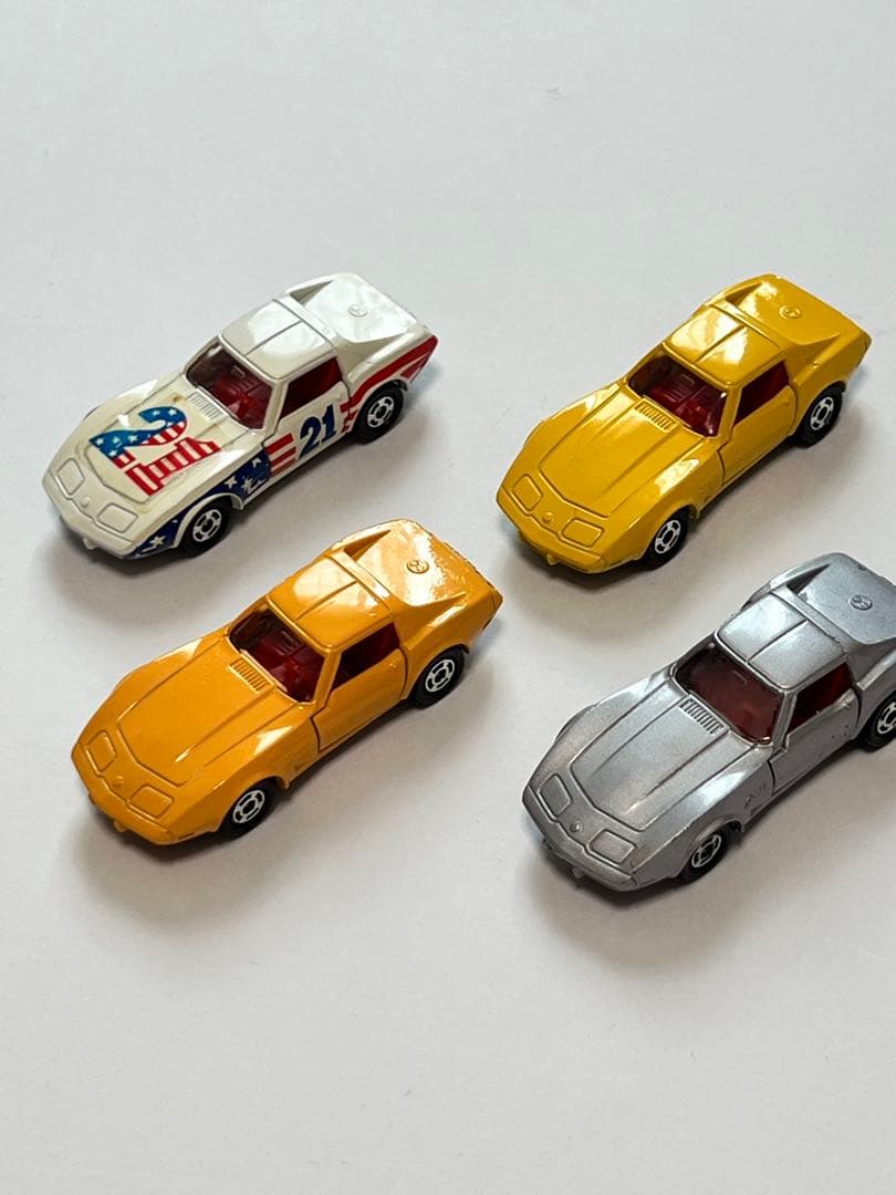 トミカ　青箱　コルベット　4台セット