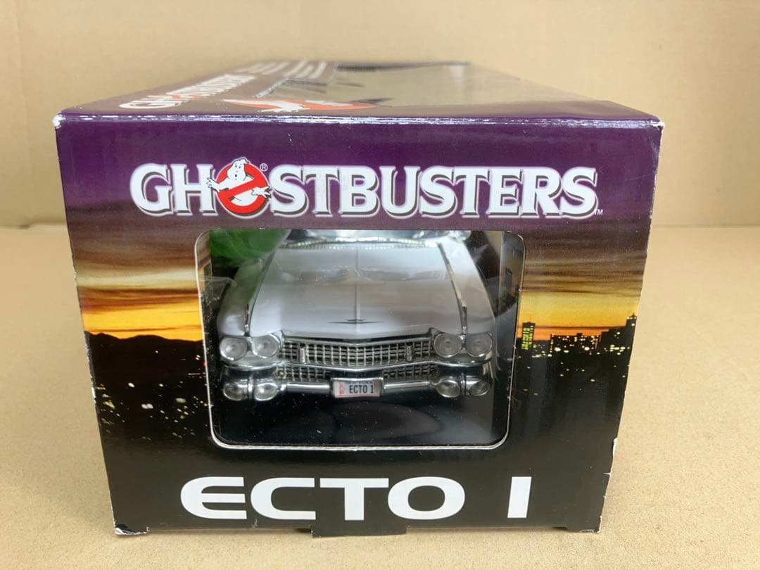 【未使用品】1/18 ゴーストバスターズ ECTO1 キャデラックJOYRIDE