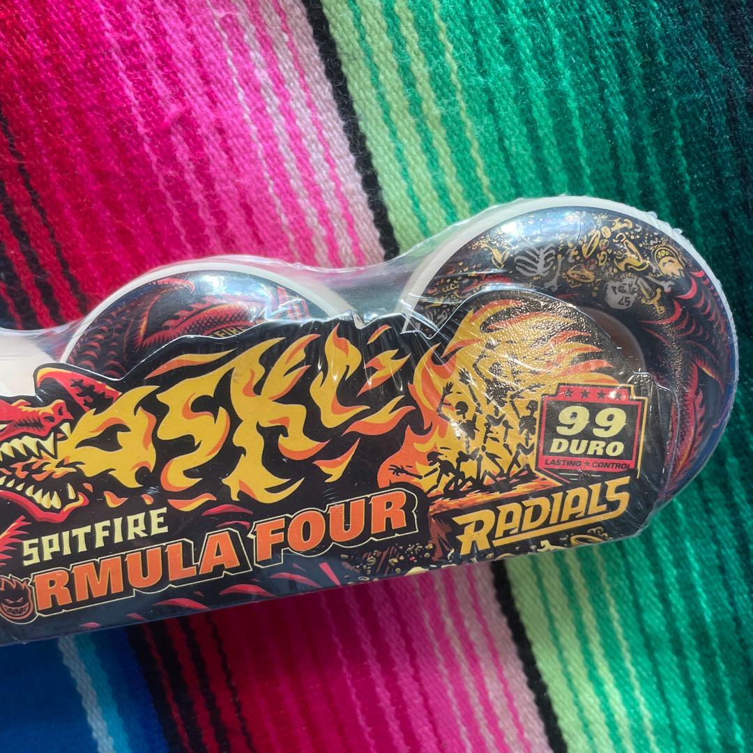 Spitfire フォーマル4 Radials 57mm99a 定価¥9,130