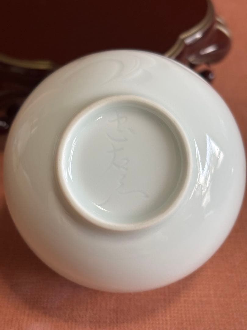 有田白磁名工初代奥川忠右衛門作白磁陽刻茶器揃茶碗五客急須　未使用　共箱