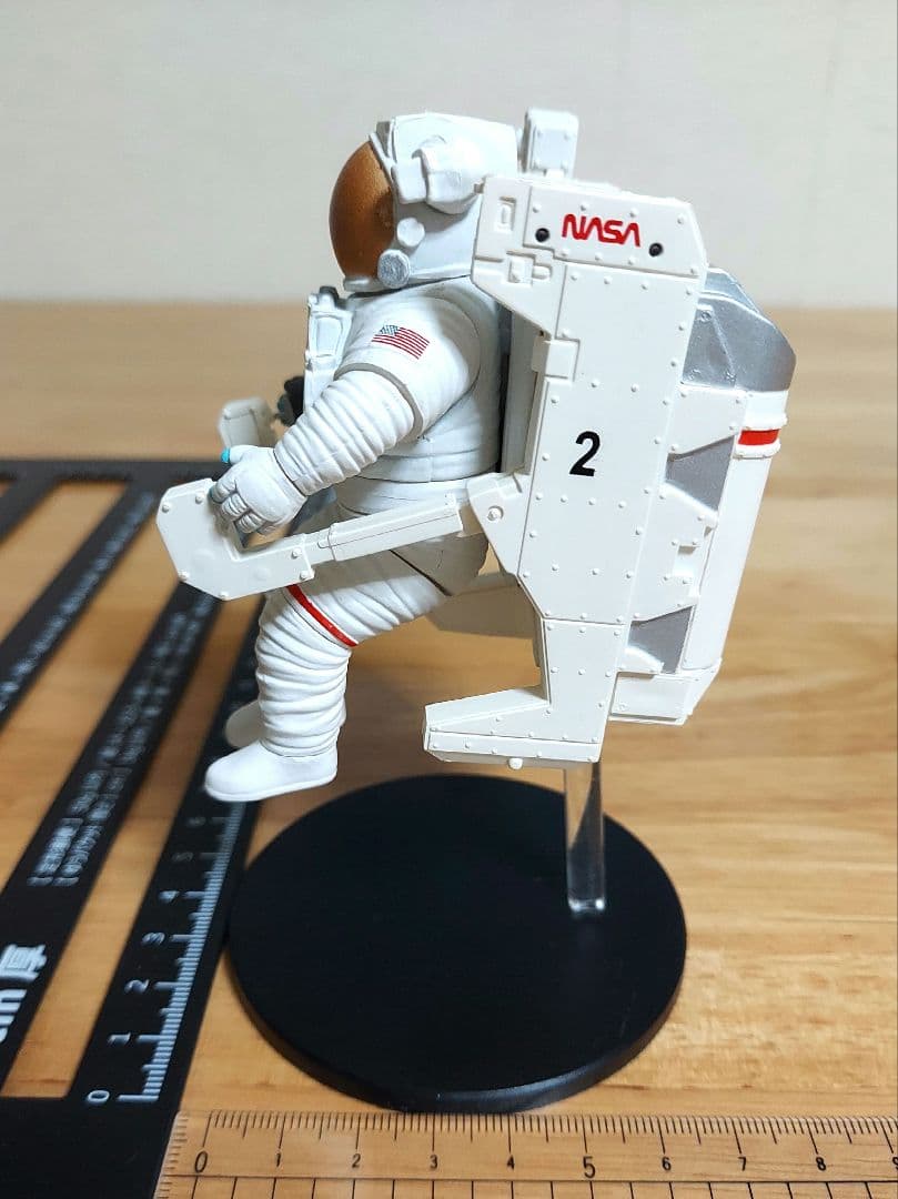 【立体パズル4Dパズル】1/20 宇宙飛行士 & 有人操縦ユニット