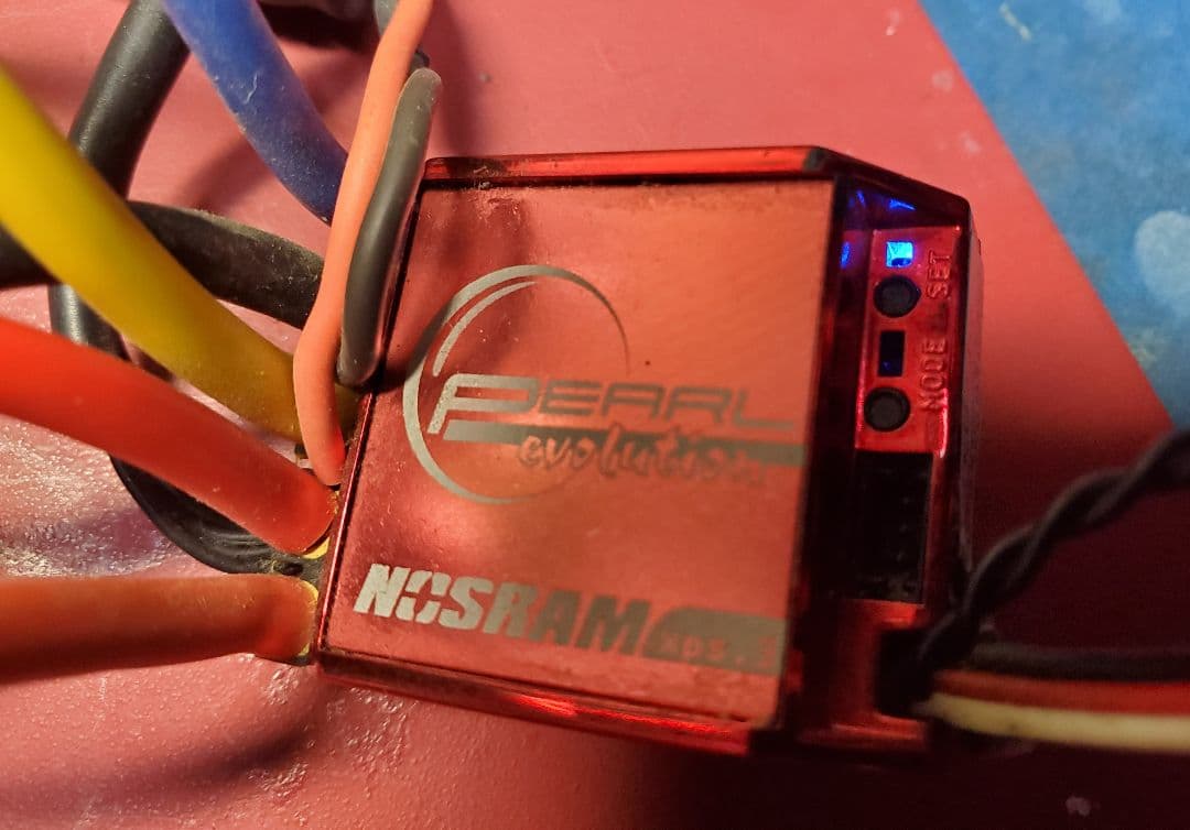 ノスラム　ヨコモ　アンプ　ESC