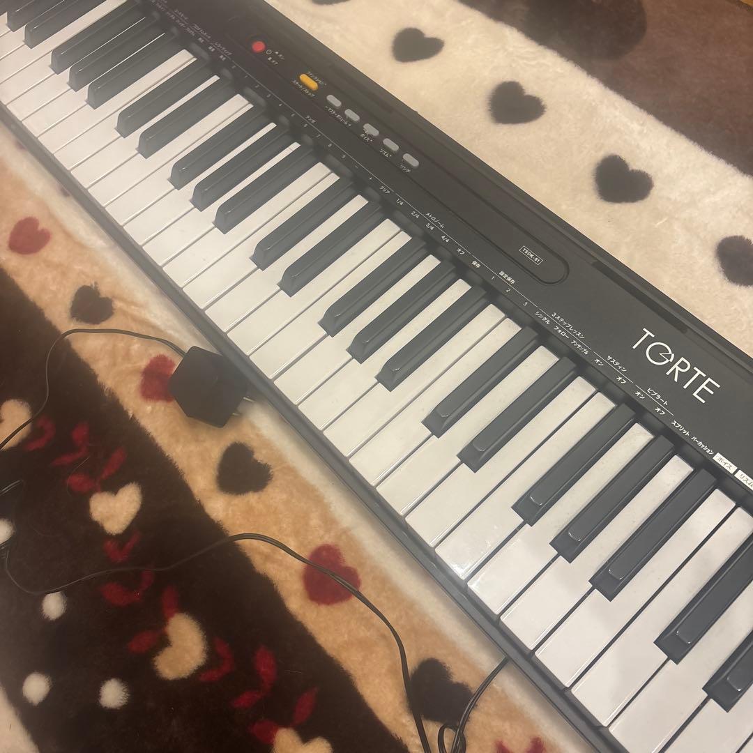 TORTE 電子ピアノ