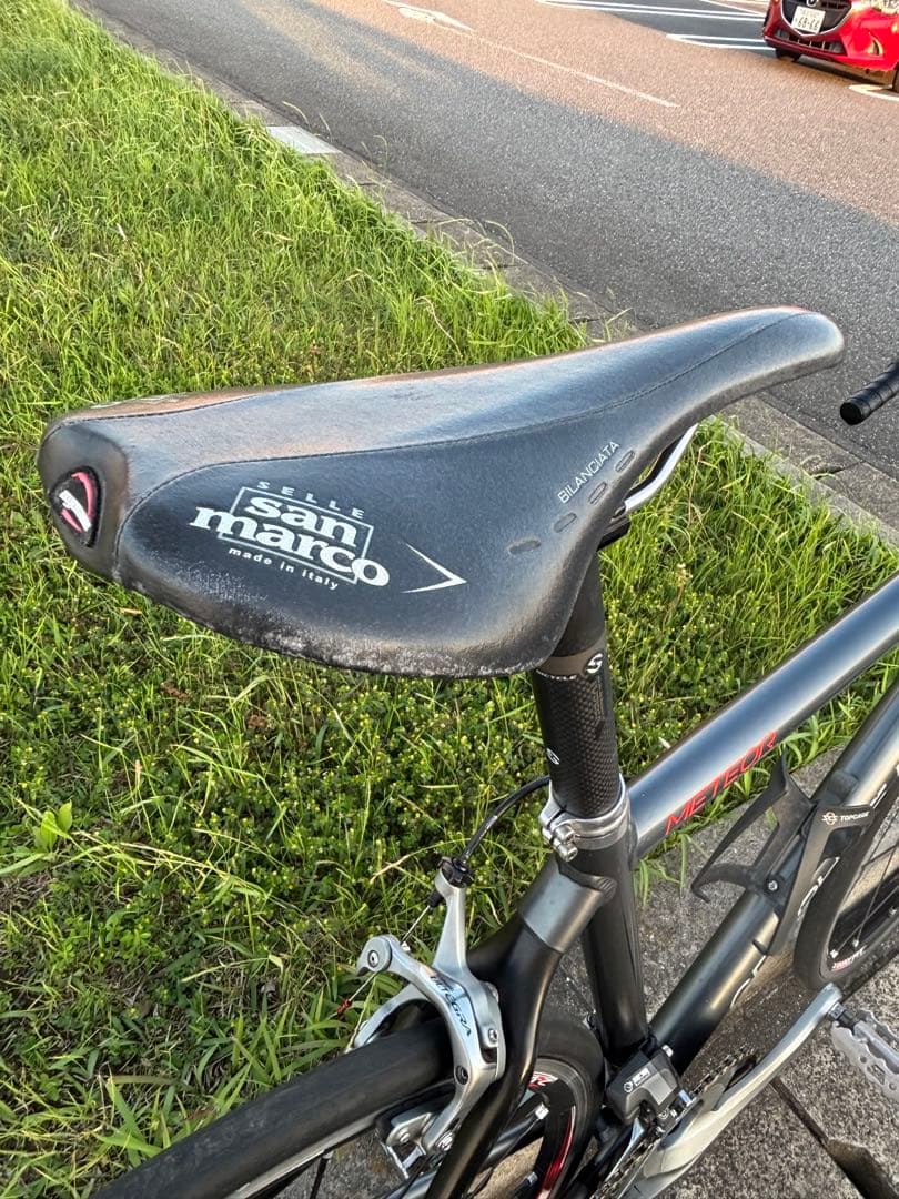GRAPHITE DESIGN ロードバイク Di2
