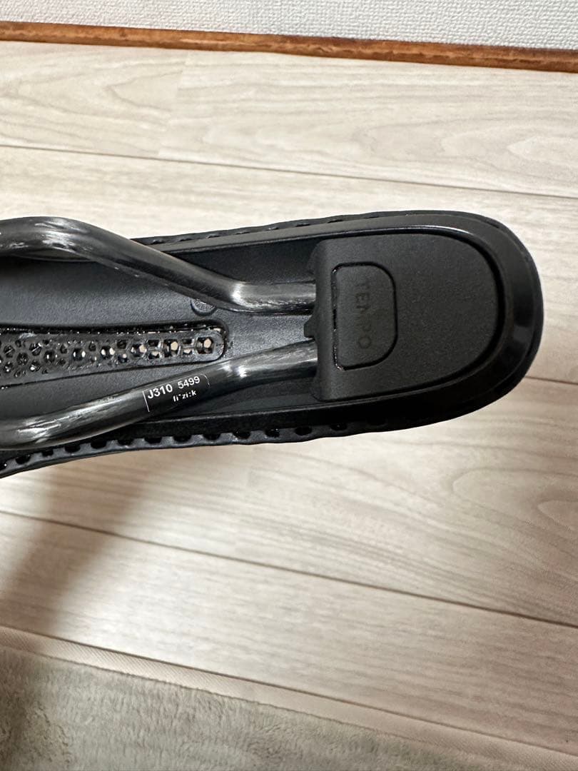 Fizik Vento Antares R1 Adaptive3Dサドルカーボン