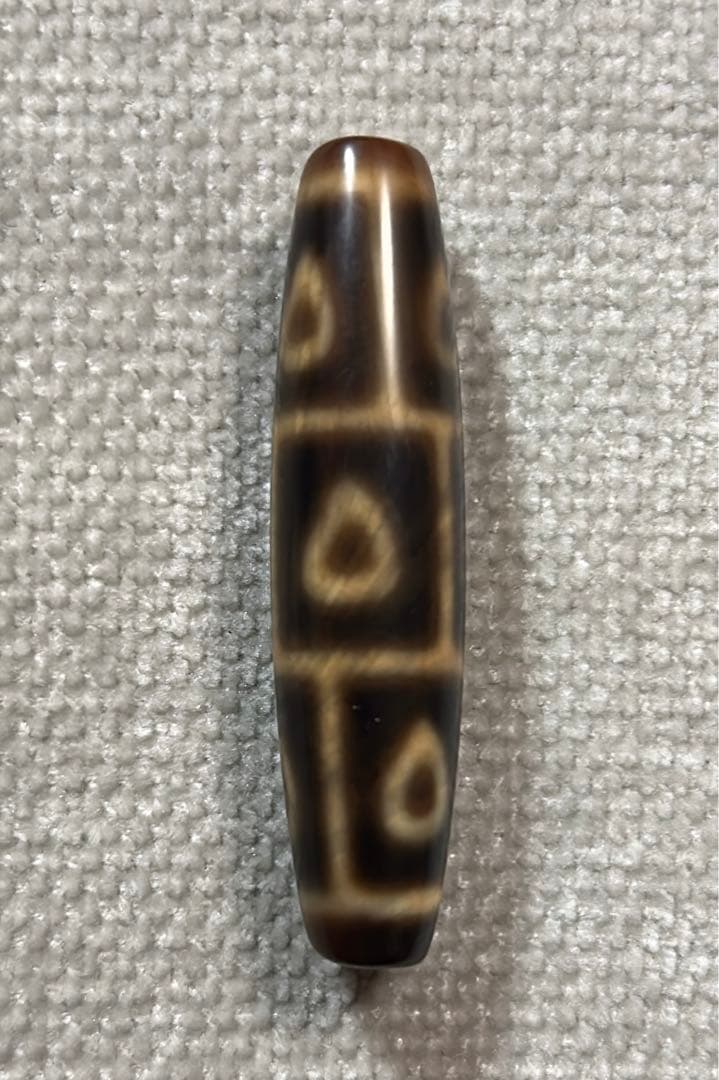 上肯天珠　仏心九眼天珠　1／送料込　匿名発送／チベット　天珠