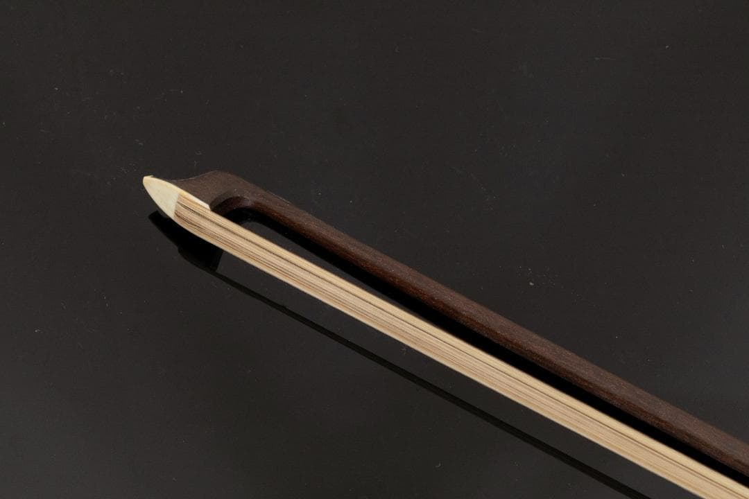 弦楽器用の弓 004