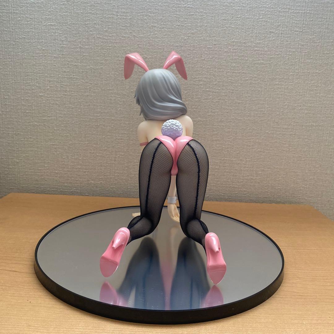 宇崎月