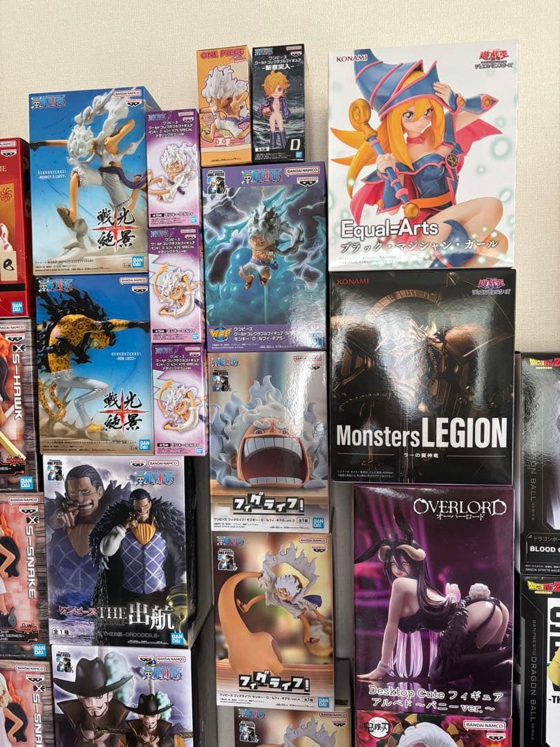 【新品未開封】　フィギュア77体まとめ売り　ワンピース　ドラゴンボール　その他
