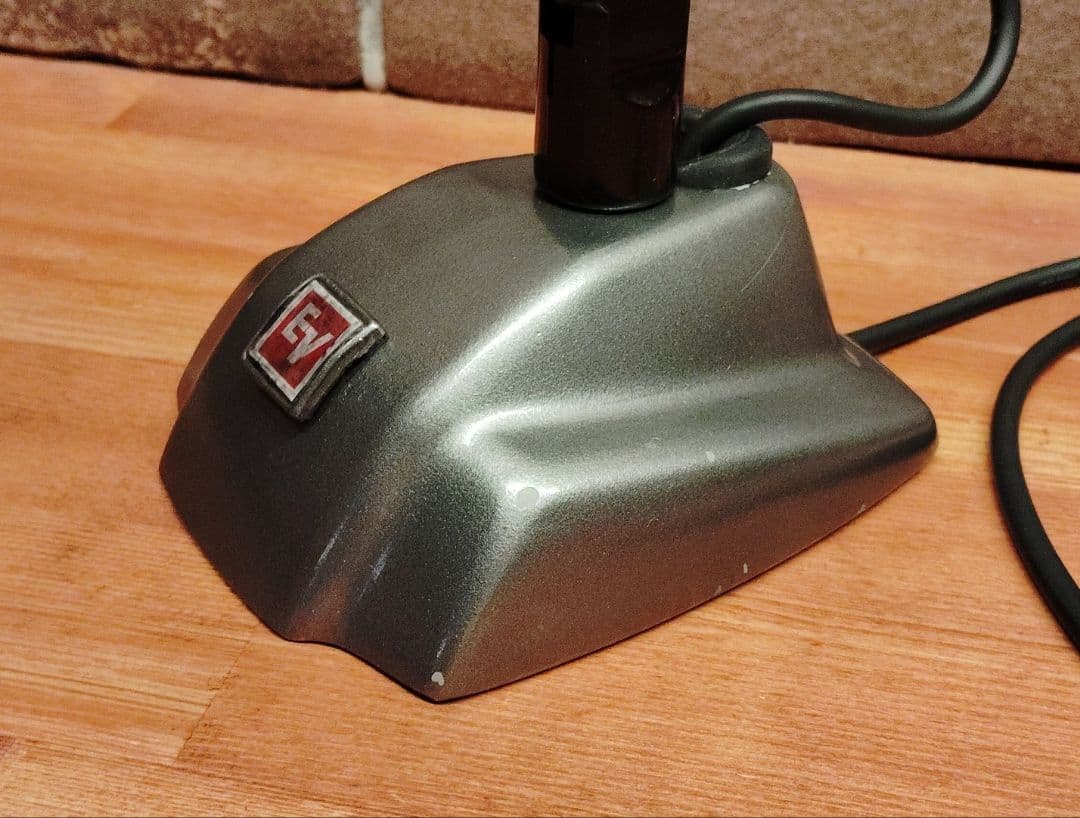 Electro Voice RE20 エレクトロボイス RE20 純正スタンド付