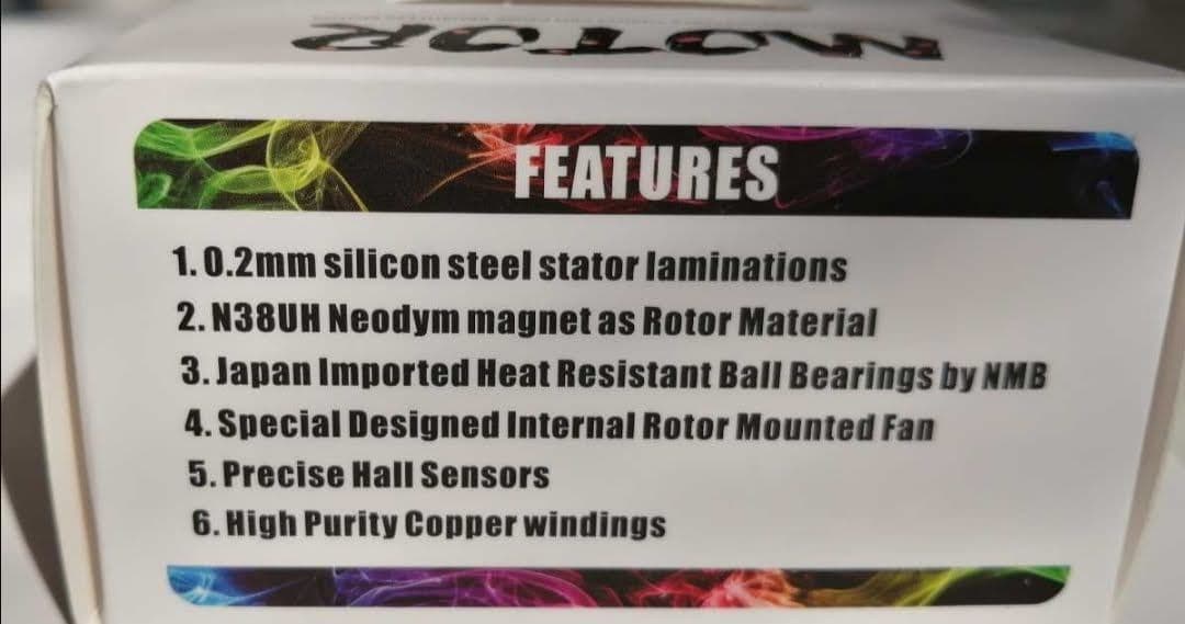新品　ブラシレスモーター　13.5T ラジドリ　メタルガレージ