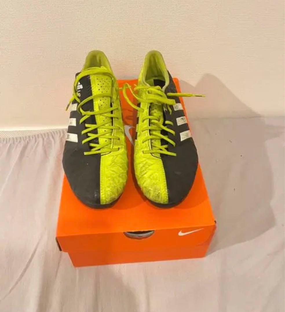 【激レア】　アディダス　サッカースパイク　パティーク11プロ FG SL