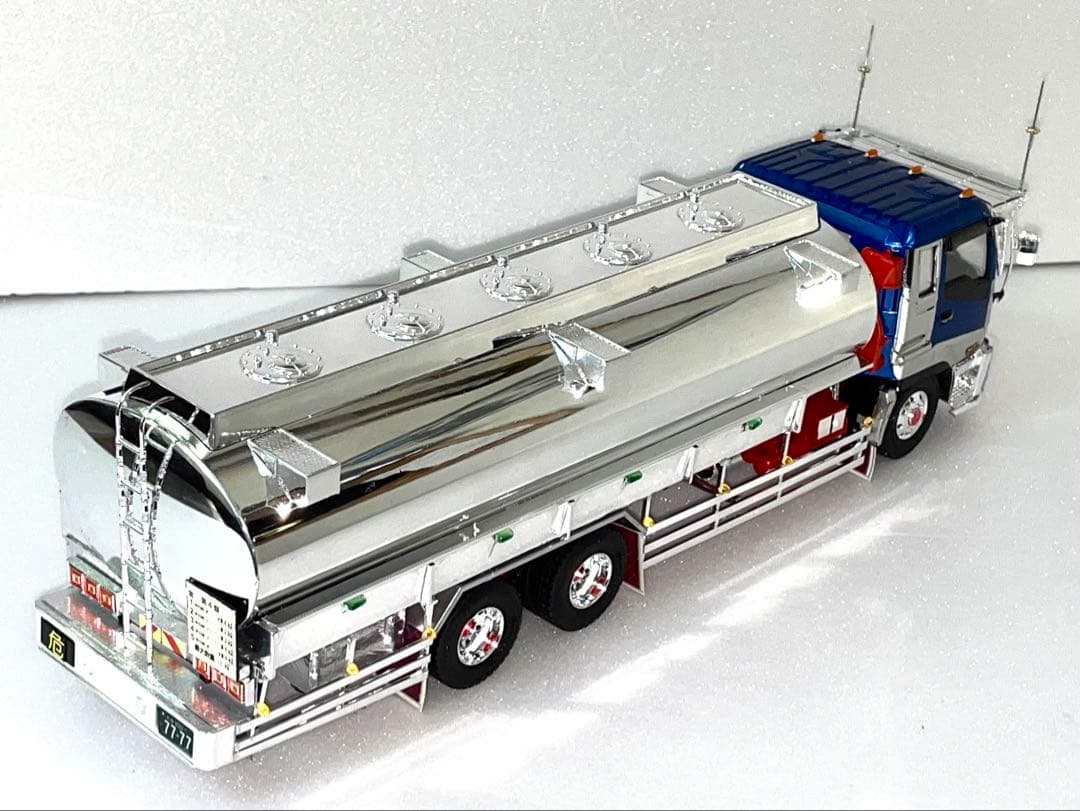 希少1/32 大型メッキタンクローリー 「危」デコトラプラモデル 特殊車両完成品