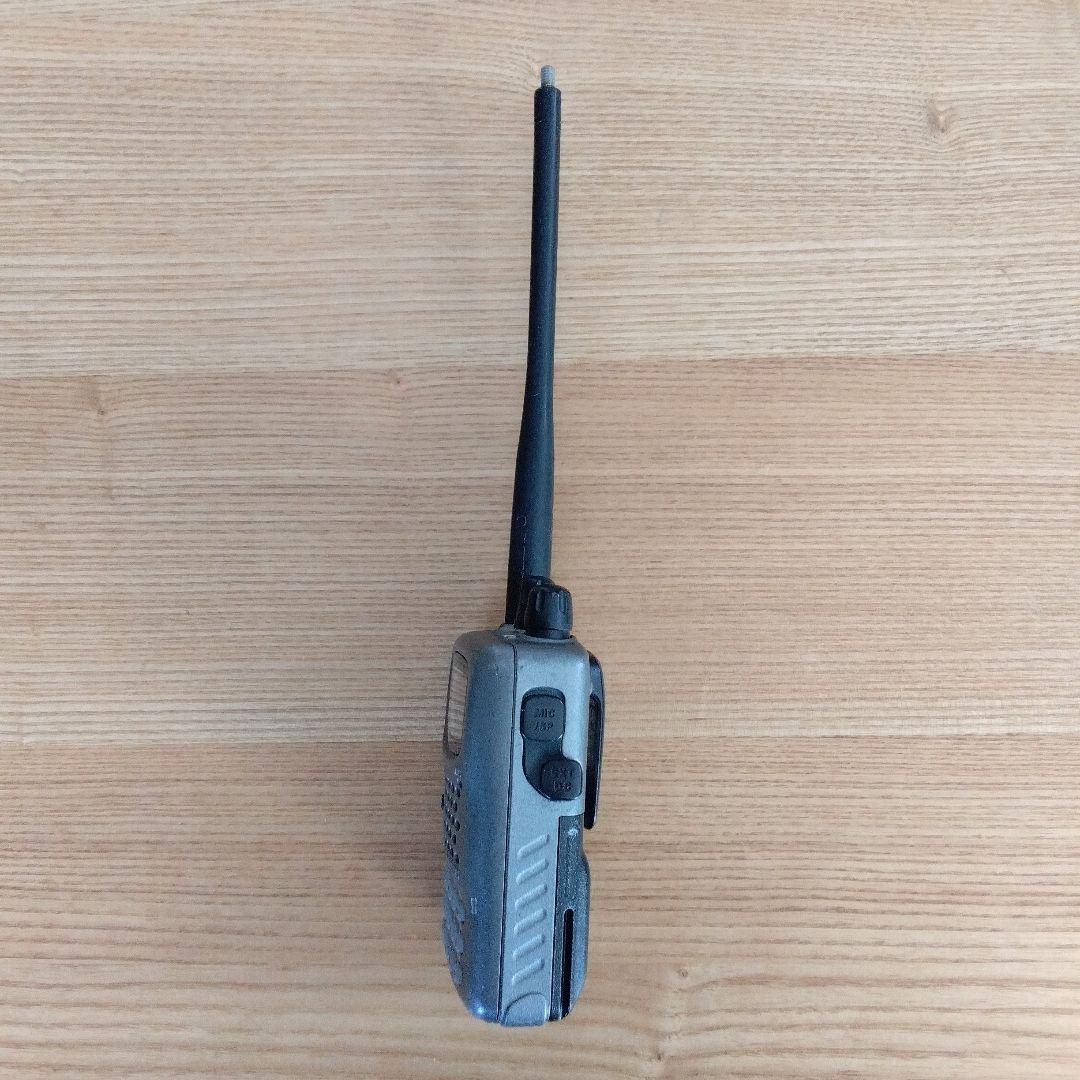 YAESU VX-5 トランシーバー