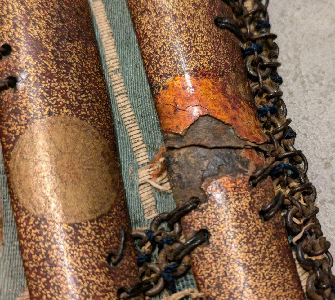 桃山から江戸初期 家紋 鉄製籠手 甲冑 面頬 前立て 武将 鎧 兜 武具 骨董