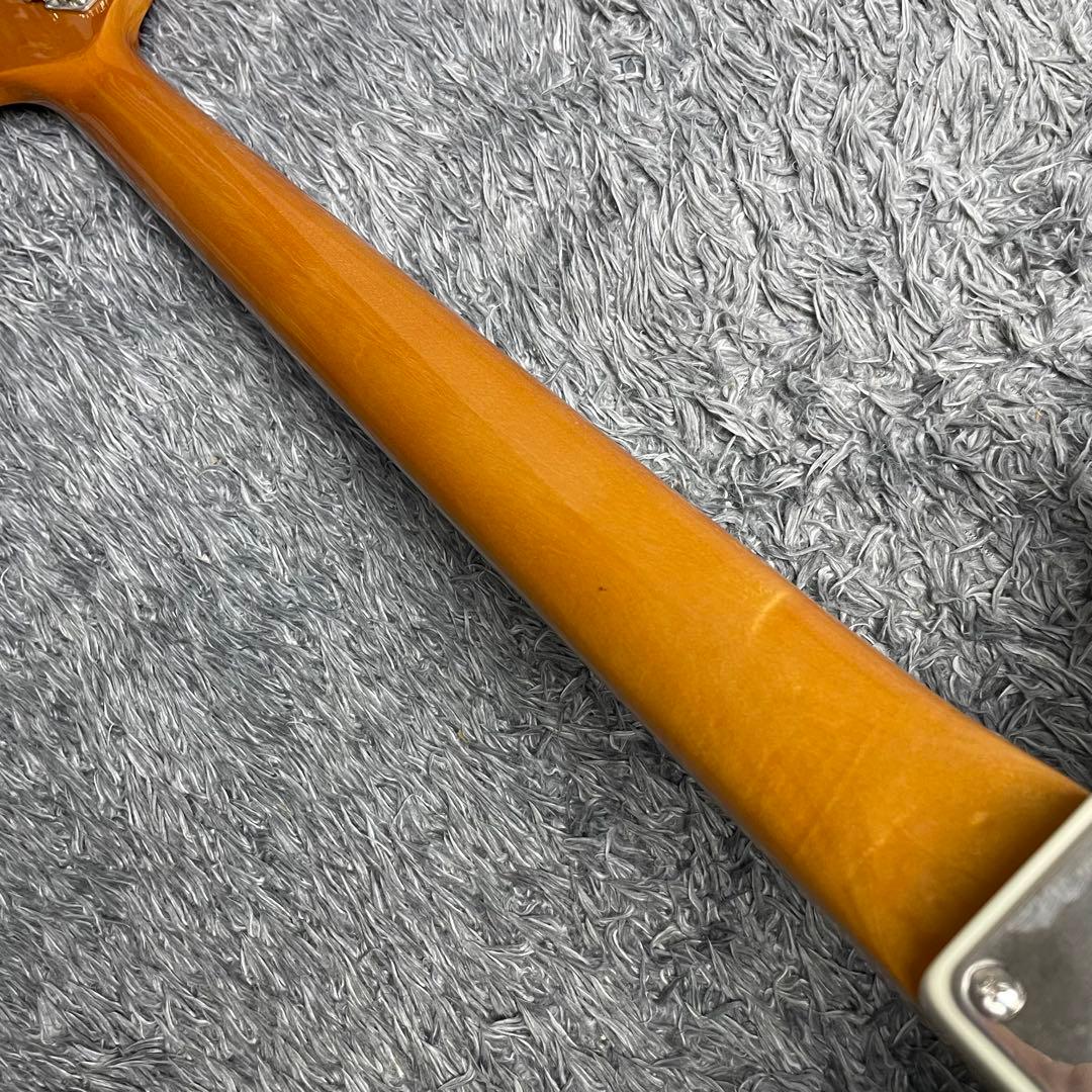ベース Squier Classic Vibe 60s Mustang Bass