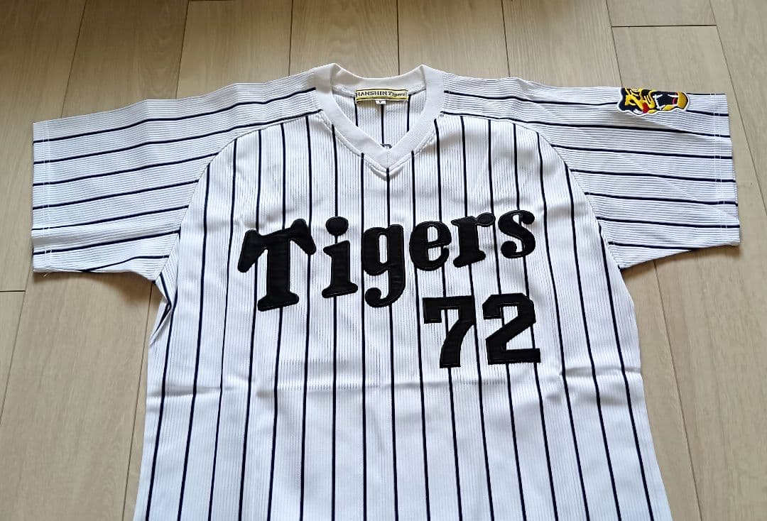 【限定　完売】阪神　タイガース　復刻　真弓　交流戦　ホーム　ユニフォーム　フリー