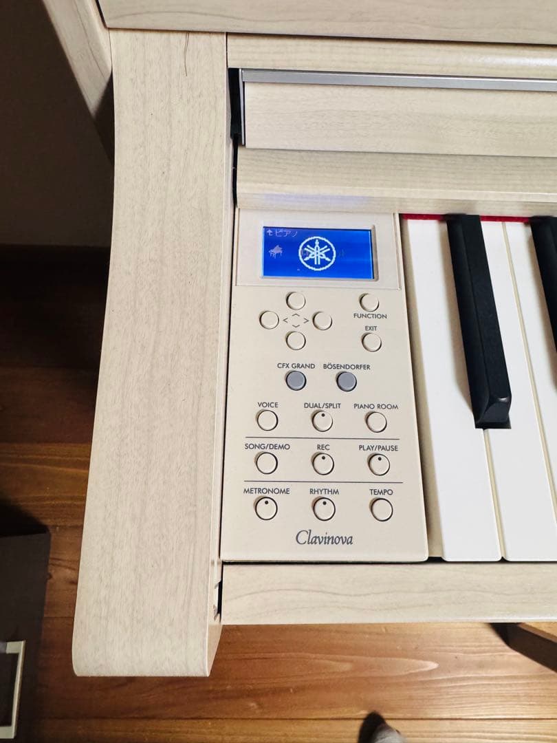 YAMAHA クラビノーバ CLP-735（ホワイトアッシュ調）