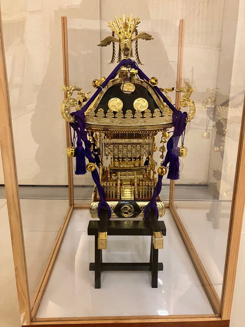 鳳凰造り神輿