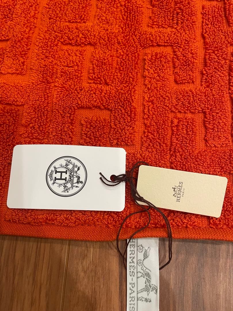【最終価格】新品未使用　エルメス タオル オレンジ　HERMES