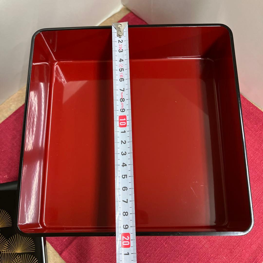 お値下げしました。会津塗黒金老松松竹梅3段重箱