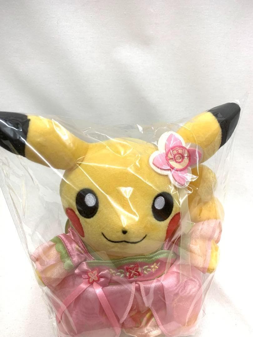 海外限定 ポケモン ピカチュウ 2体セット 漢服コスチューム