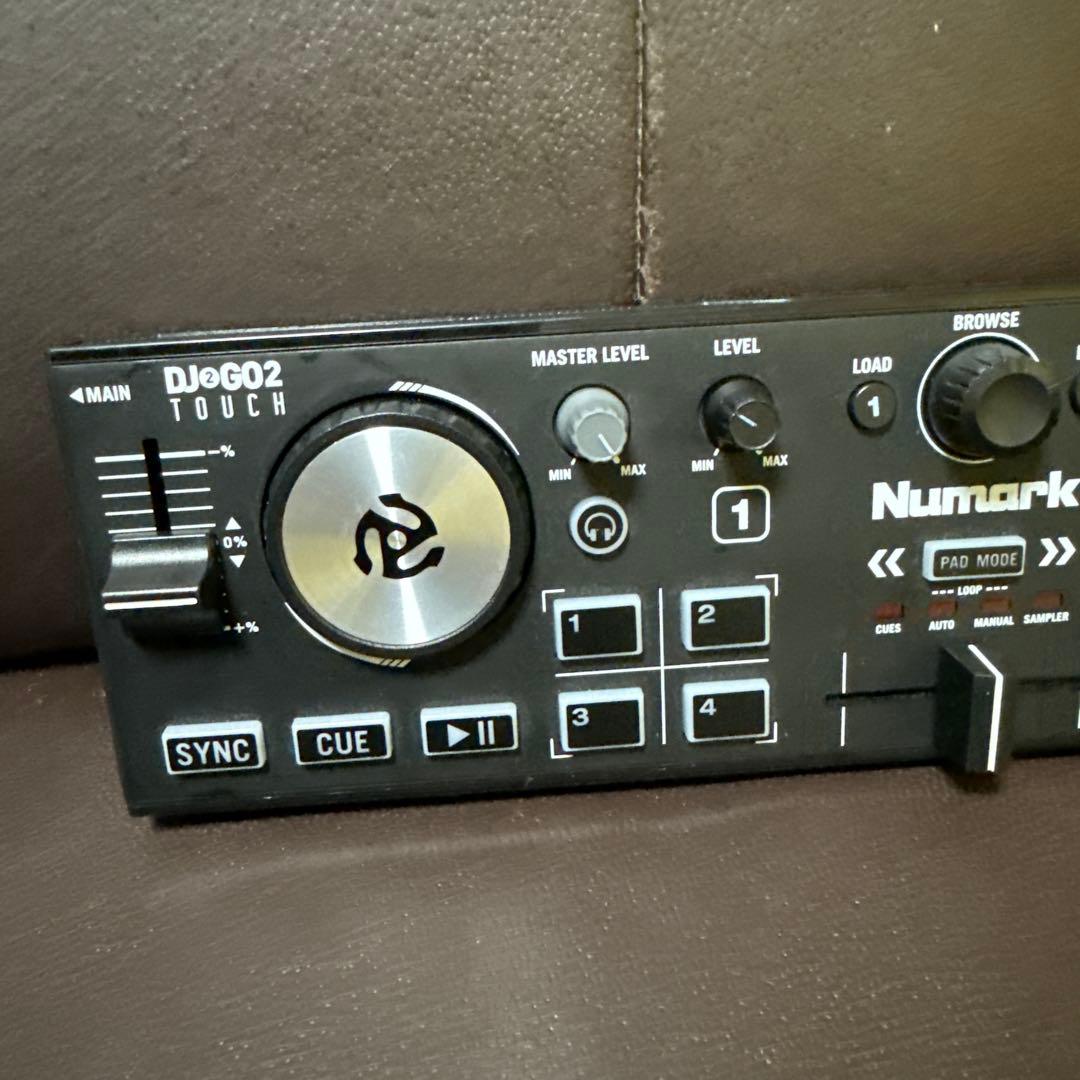 Numark DJ2GO2touch DJコントローラー　ddj200 400