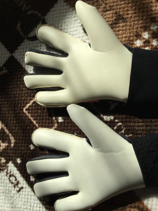 破格！！NIKEキーパーグローブ プーマ キーパーグローブ まとめ売り